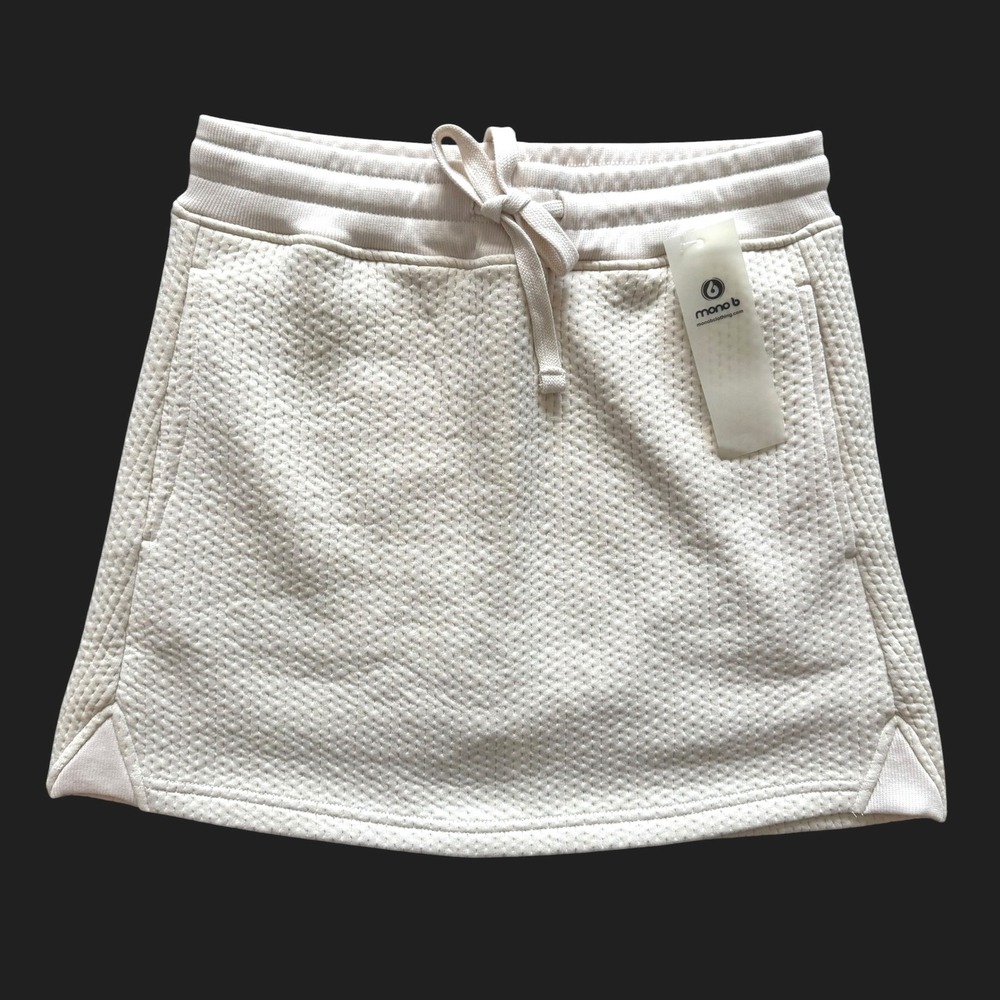 Mono B Cream Honeycomb Quilted Athletic Skort Small NWT tennis golf preppy